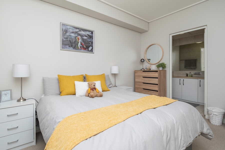 1 Bedroom Property for Sale in De Waterkant Western Cape